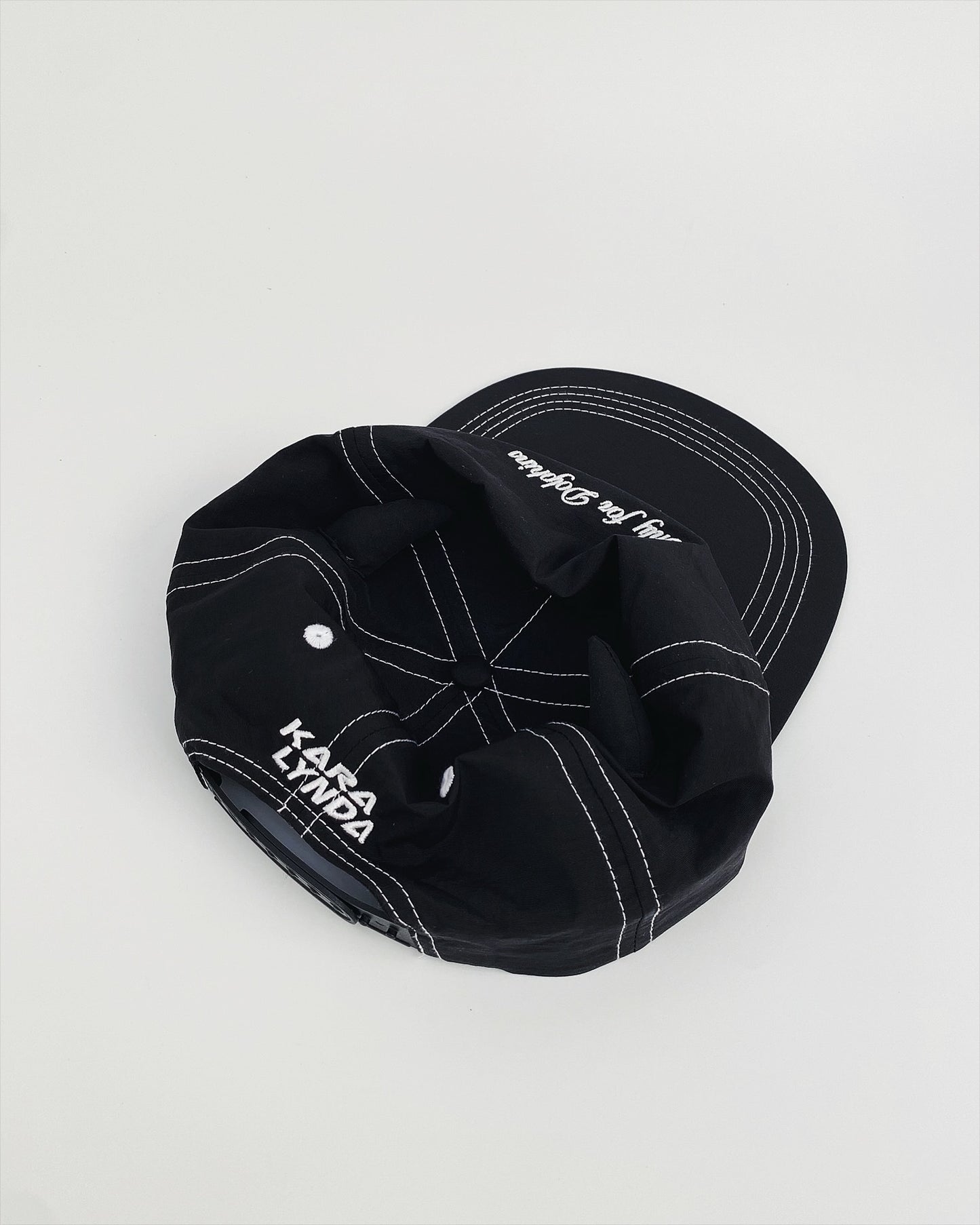 Dolphin Fins - Black Nylon