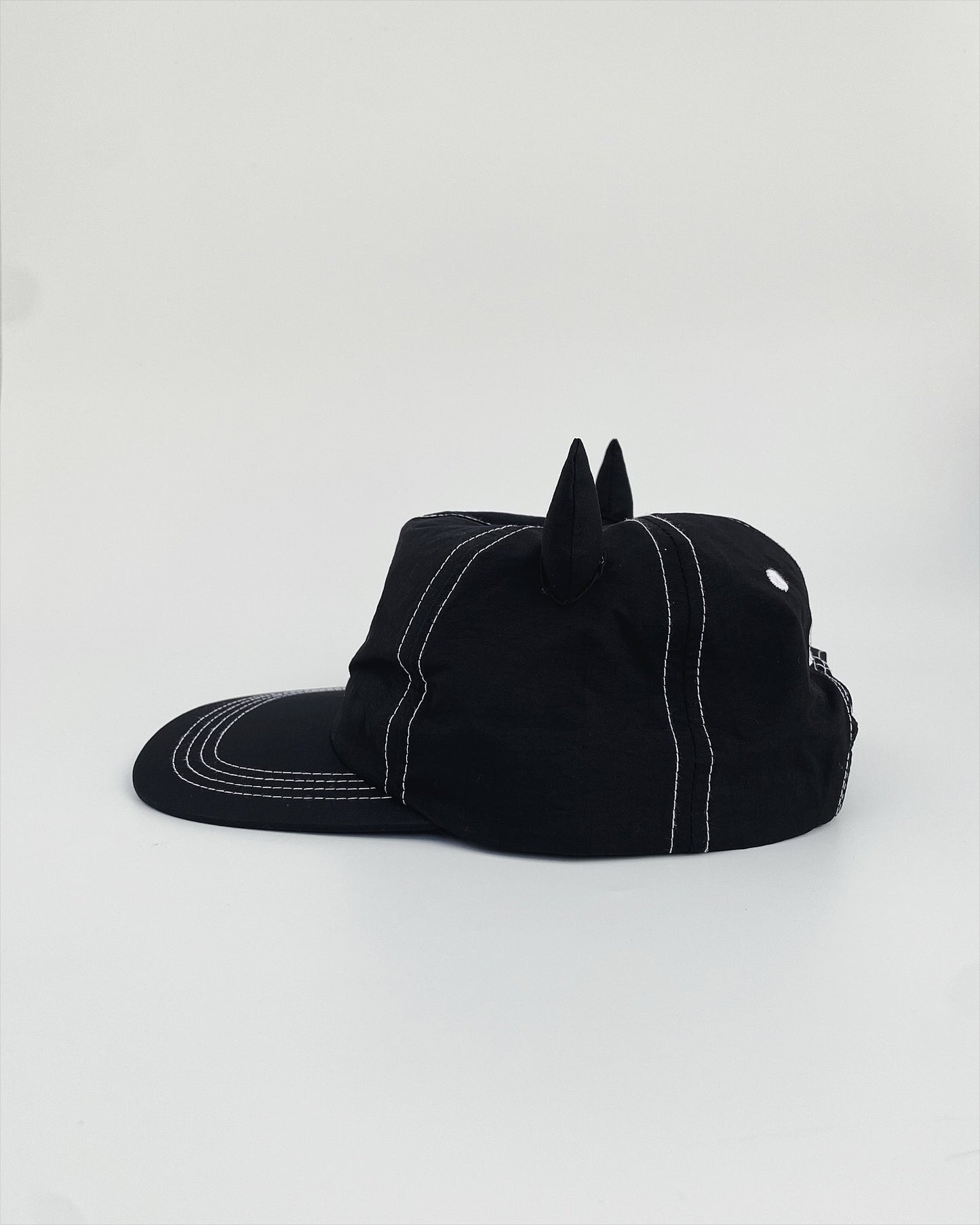 Dolphin Fins - Black Nylon