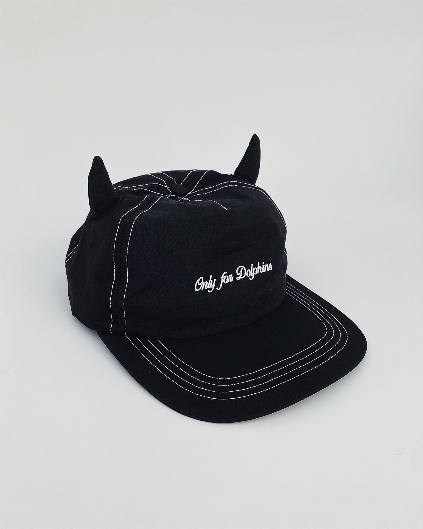 Dolphin Fins - Black Nylon