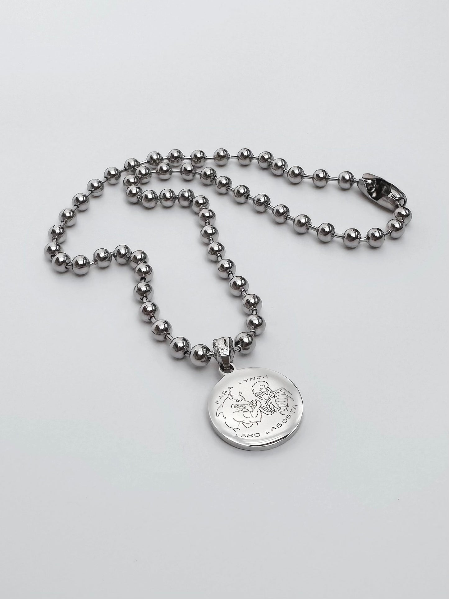 KL x Laro Lagosta NSNQS necklace 2.0
